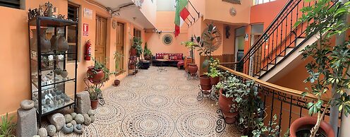 Hostal Qolqampata