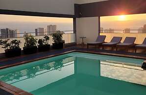 Dazzler by Wyndham Lima Miraflores