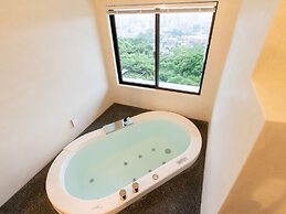 HILLTOP RESORT FUKUOKA