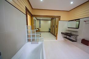 Taman Resort