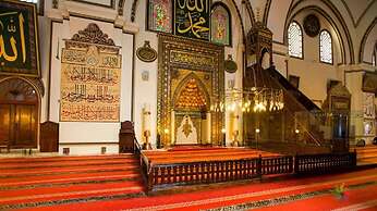 Bursa Palas