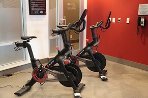 Hampton Inn by Hilton Calgary Airport North