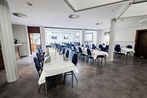 Lüttje Burg Hotel & Restaurant