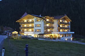 Alpinhotel Berghaus