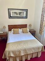 Canterbury Hotel