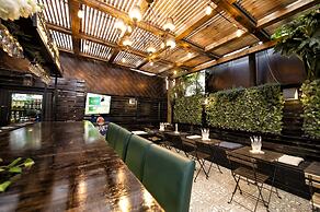 Montefiore 16 - Urban Boutique Hotel