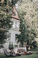 Dwór Sieraków
