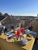 Navona Queen Rooftop