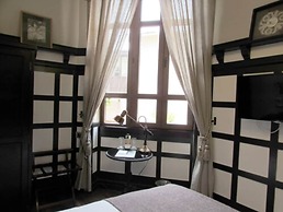 Hotel Boutique Castillo Rojo
