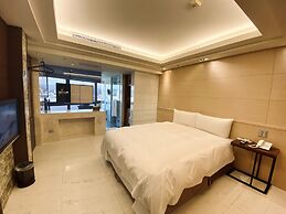 Burgary Hotel