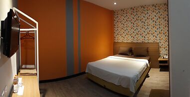 Kama Hotel