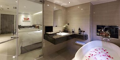 Beauty Hotels Taipei - Hotel Bnight