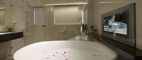Beauty Hotels Taipei - Hotel Bnight