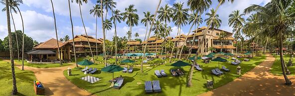 Royal Palms Beach Hotel