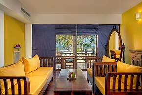 Royal Palms Beach Hotel