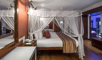 Tangerine Beach Hotel