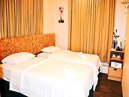 OYO 89637 Altis Hotel Langkawi