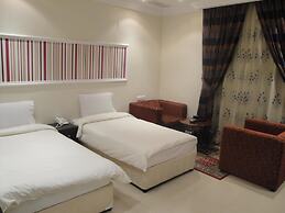 Marina Royal Hotel Suites