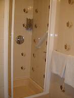 Springlawn Bed and Breakfast