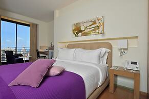 O Monot Hotel