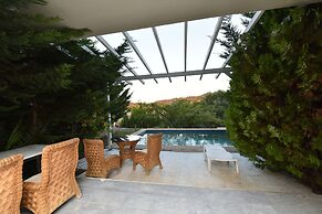 Olympic Kosma Hotel