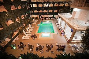 Olympic Kosma Hotel