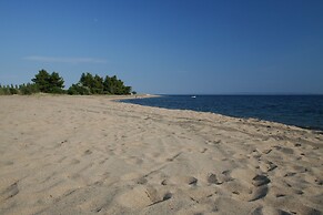Coral Blue Beach Hotel