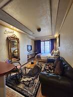 Q Hotel