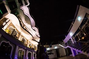 Dharma Beach Hotel
