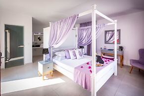 Mar n Mar Crown Hotel and Suites
