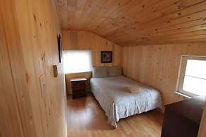 Riverview Cottages