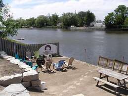 Riverfront Cottages