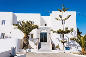 Nikos Hotel