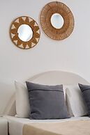 Nikos Hotel