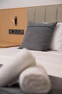 Nikos Hotel