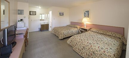 Beachside Motel