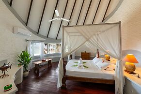 Nika Island Resort & Spa