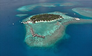 Nika Island Resort & Spa
