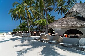 Nika Island Resort & Spa