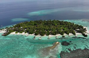 Nika Island Resort & Spa