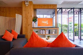 Hotel J Residence
