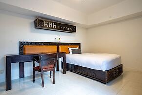 Royal Hotel