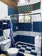 Lizard King Hotel & Suites