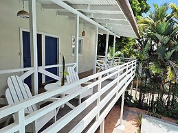 Lizard King Hotel & Suites