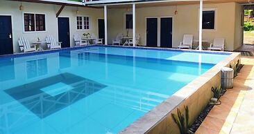 Lizard King Hotel & Suites