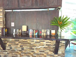 Lizard King Hotel & Suites