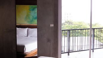 B2 Sea View Pattaya Boutique & Budget Hotel