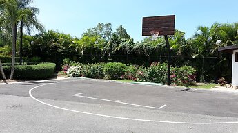 Sybaris Residences
