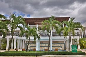 Sybaris Residences