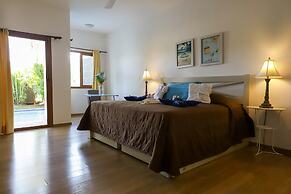 Sybaris Residences
